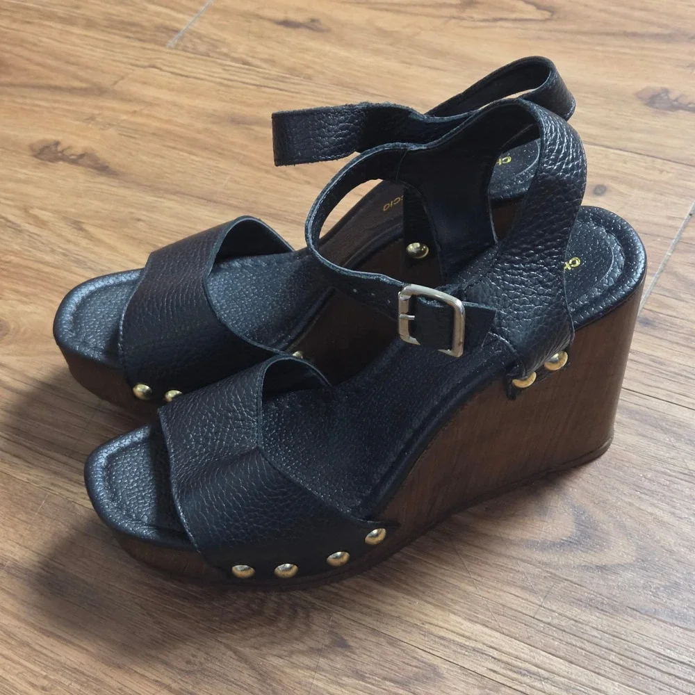 Christian Di Riccio Studded Leather Wood Platform Wedge Sandals 38 US 7.5-8